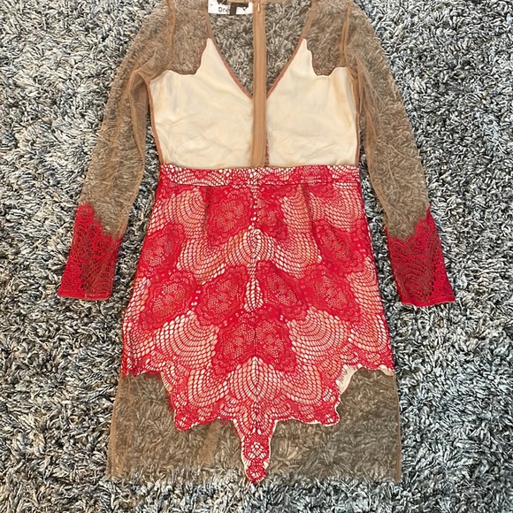 Mesh lace dress - Picture 10 of 13